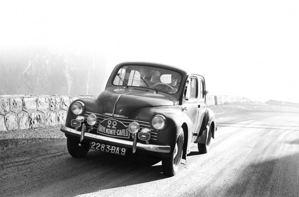 Renault 4cv au Monte Carlo 1949